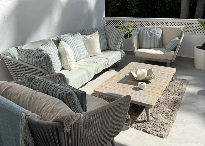 Luxury In La Isla, Puerto Banus شقة