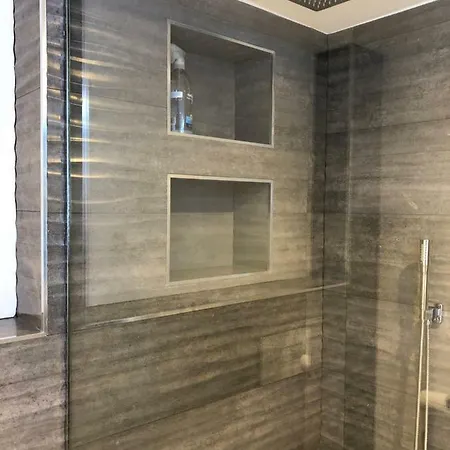 Luxury In La Isla, Puerto Banus شقة