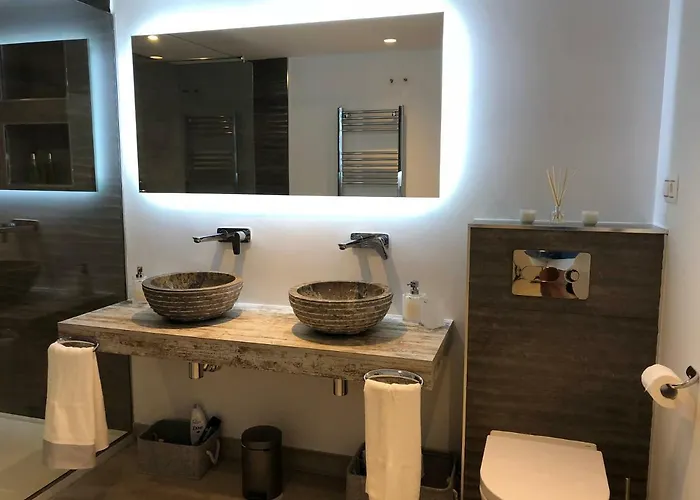 公寓 Luxury In La Isla, Puerto Banus