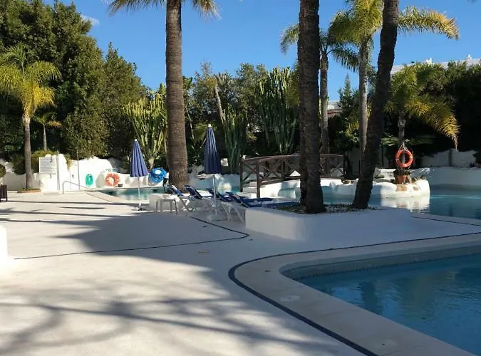 Luxury In La Isla, Puerto Banus Marbella